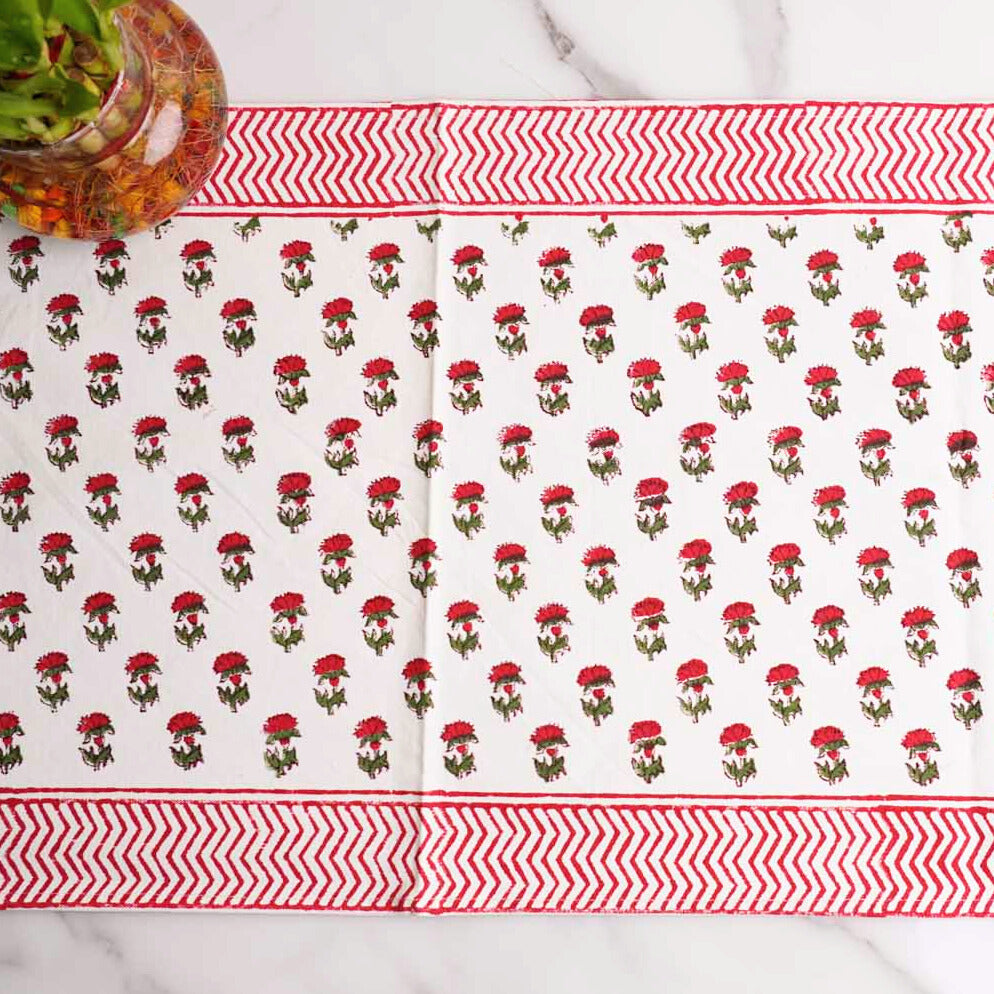 Gulabi - Table runner