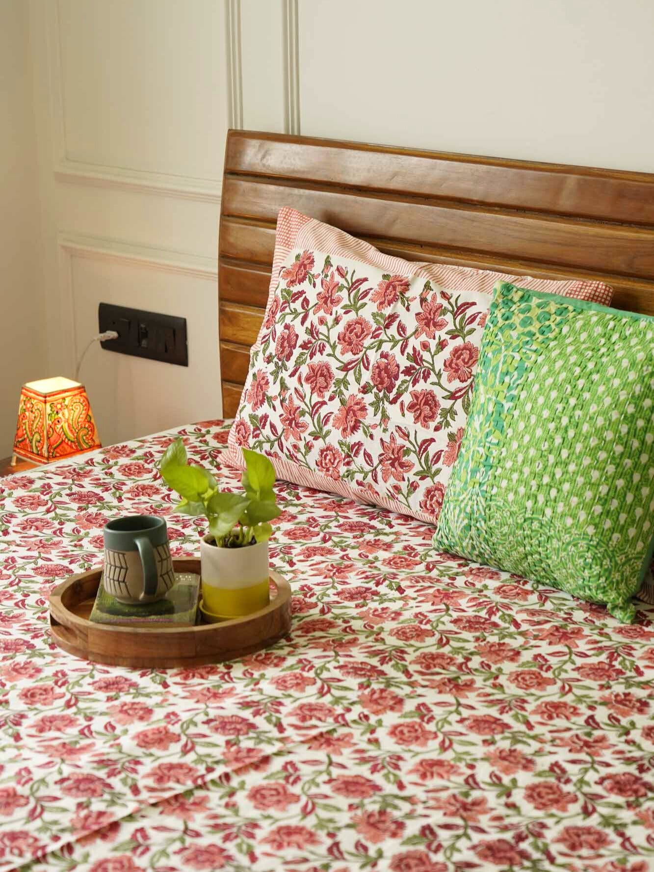 Gudhal - Hand block Bedsheet (108x108 Inches)