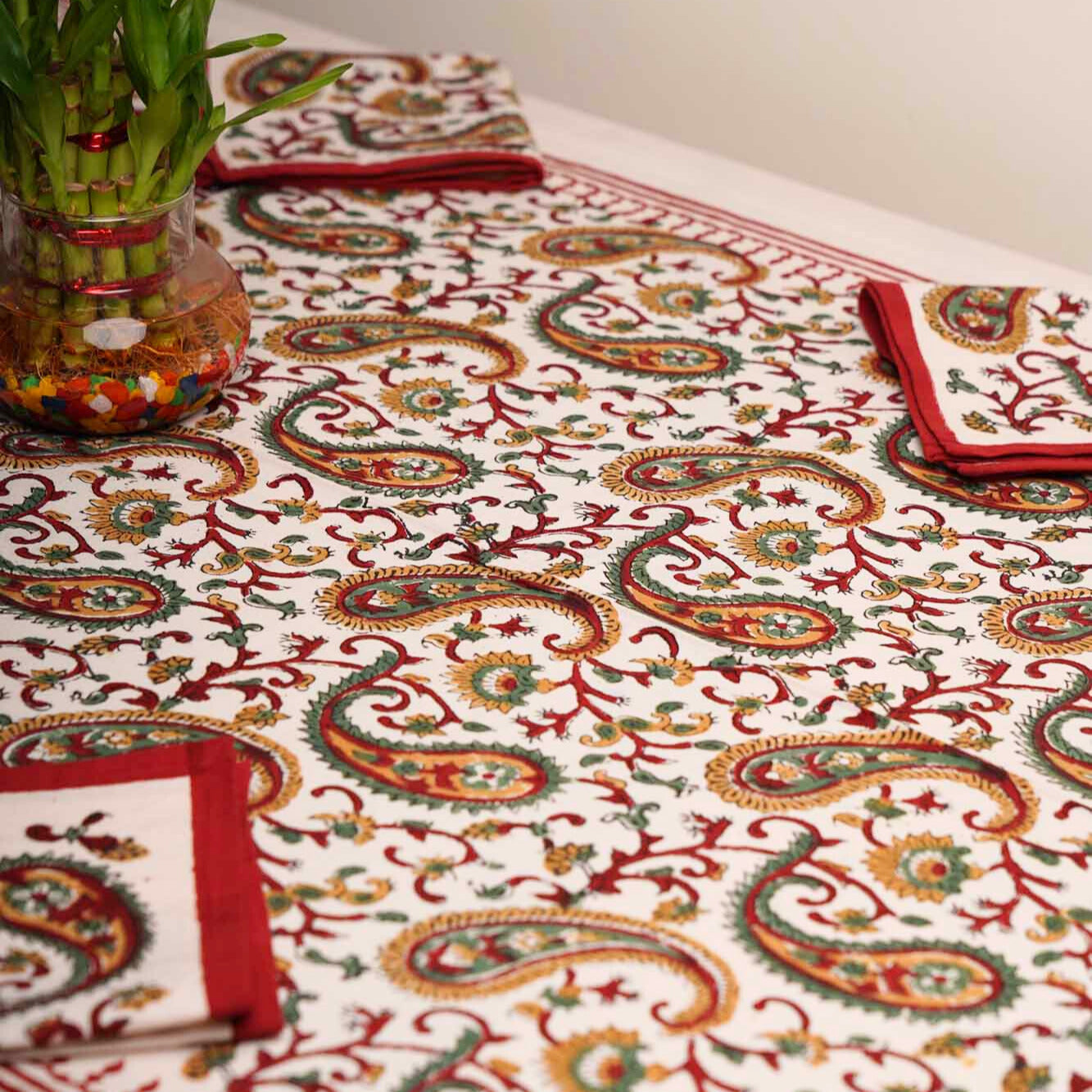 Kalamkari Paisley - Hand Block Eight seater Dining table cover with napkins