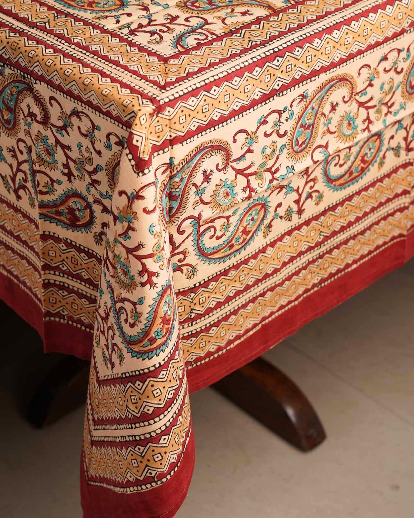 Kalamkari Paisley - Hand Block Six seater Dining table cover