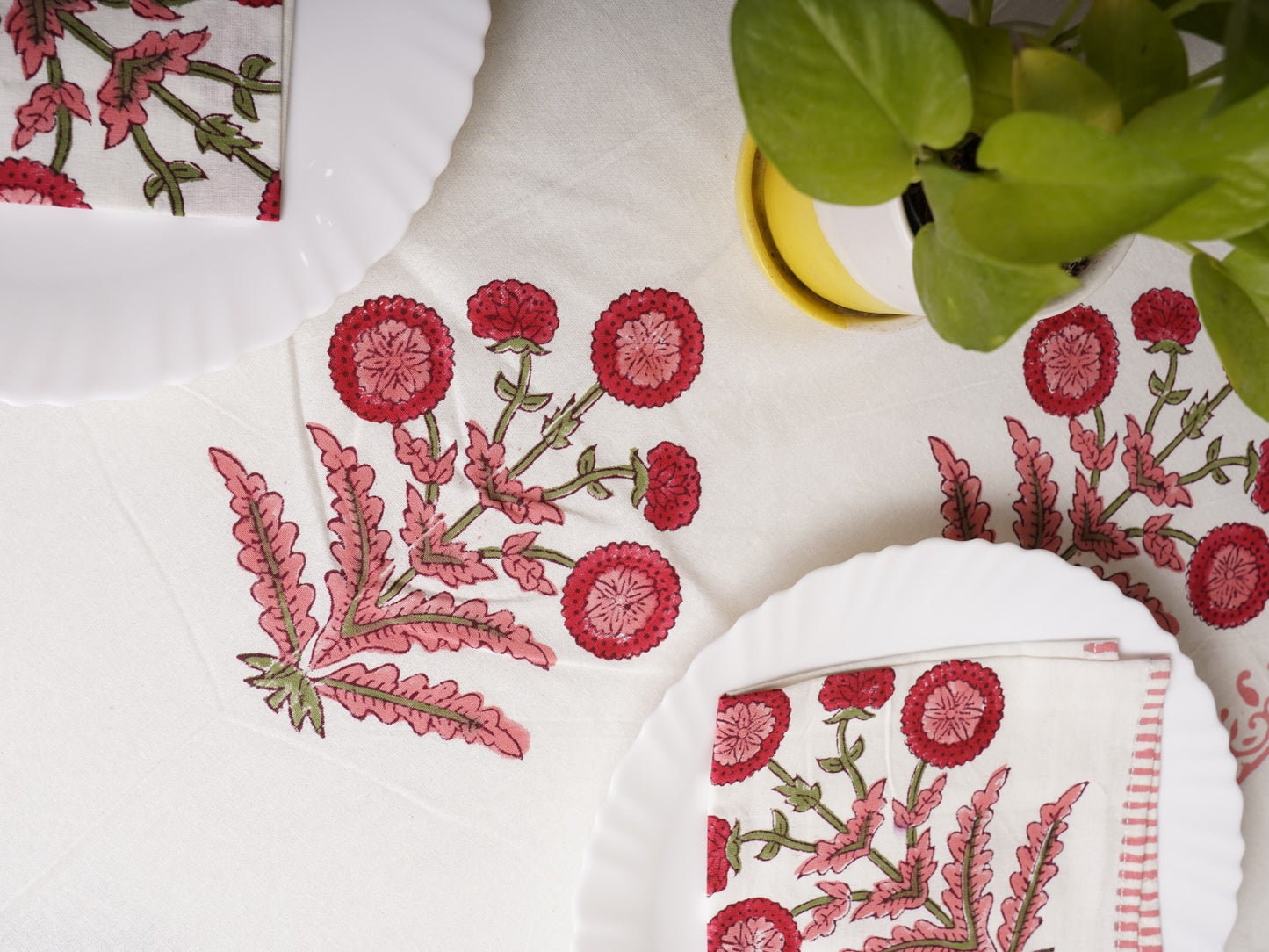 Gulbahar- Table Cover & Six Napkins