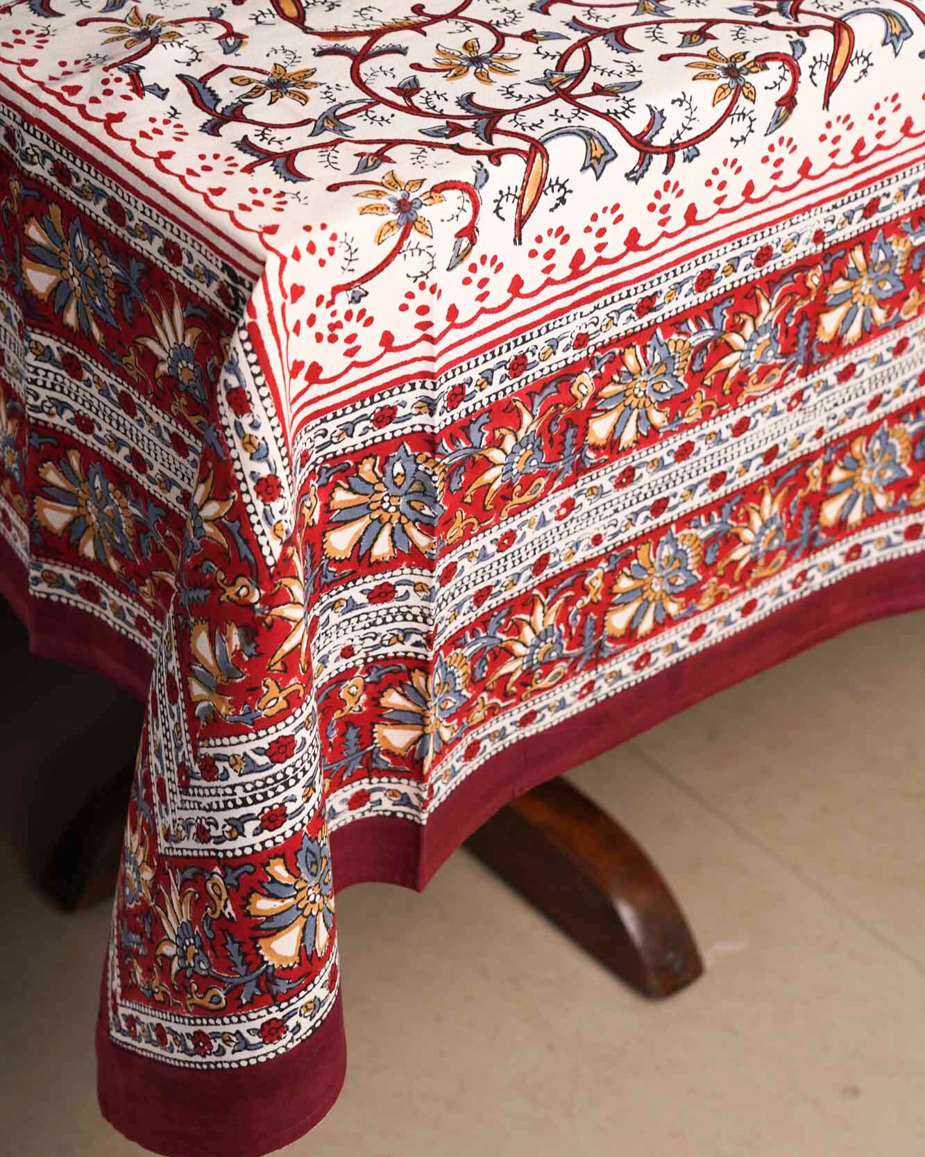 Kalamkari Bel - Hand Block Six seater Dining table cover